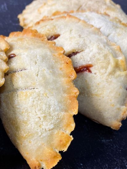 Picture of Queen Marie Gluten Free Personal Mini Fruit Pies