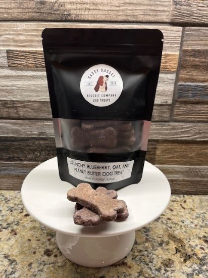 Crunchy Blueberry, Oat, and Peanut Butter Dog Treat FRONT